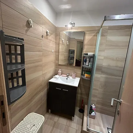 Aps In White Tower *